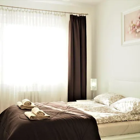 Διαμέρισμα 3 Pokoje, Parking, Balkon - Centrum *