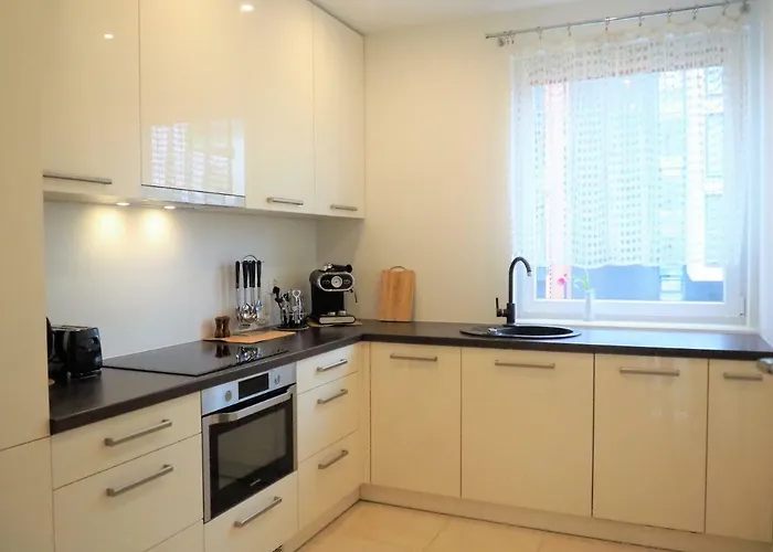 3 Pokoje, Parking, Balkon - Centrum *